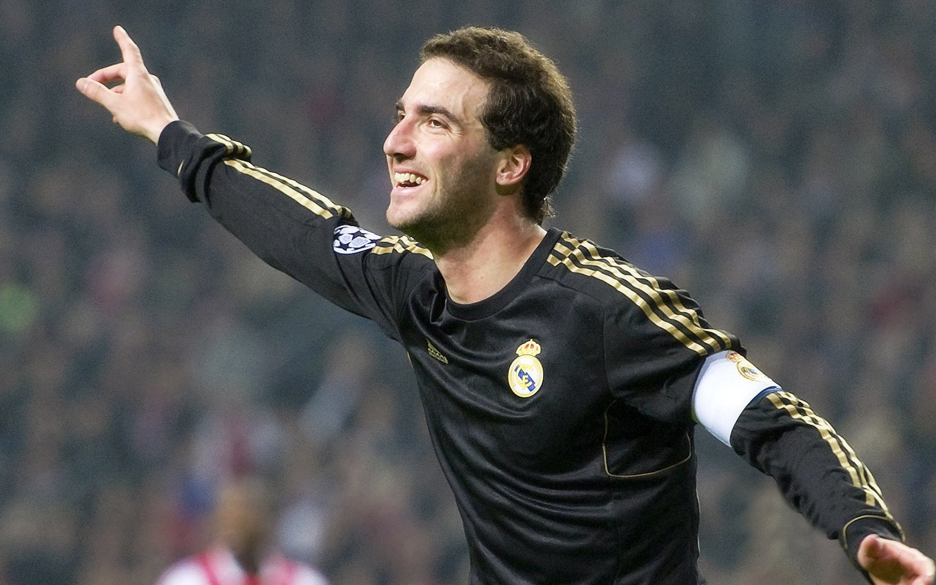 开云体育官方入口-皇牌战役：联盟最顶尖球队的激烈争夺，皇牌空战百度百科