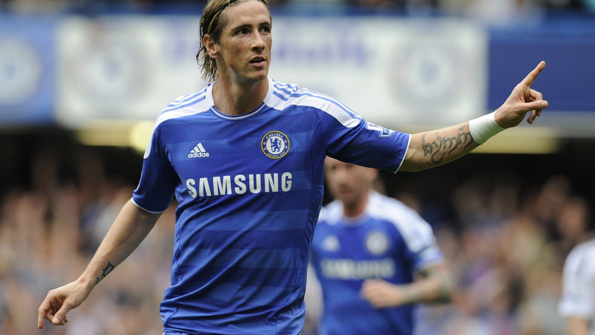 开云电子竞技-荣耀之路:俱乐部由弱变强的传说故事,荣耀之路何许人